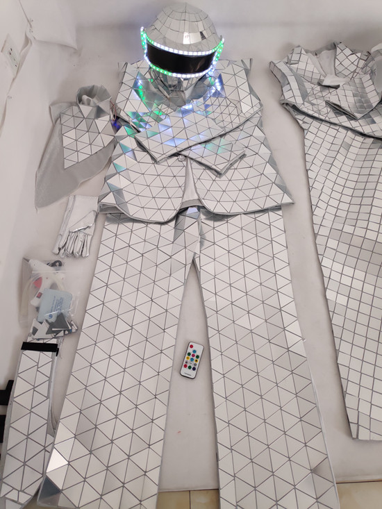 Silver mirror man suit