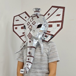 Mirror elephant performance head